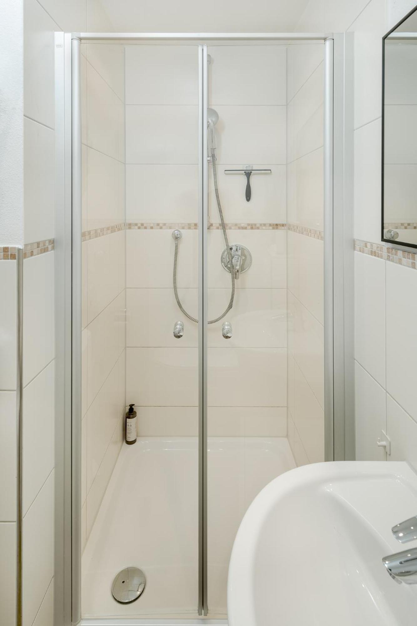 ברנאו אם כימסי Fenjoy Design Studio Apartment מראה חיצוני תמונה